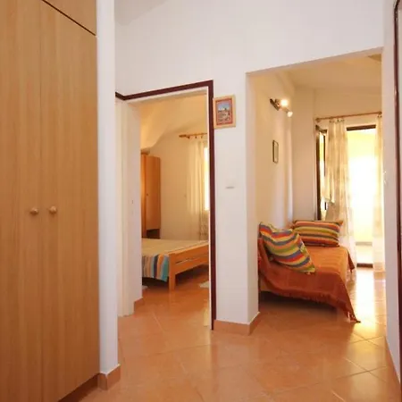 Apartman With A Parking Space Kukljica, Ugljan - 8196